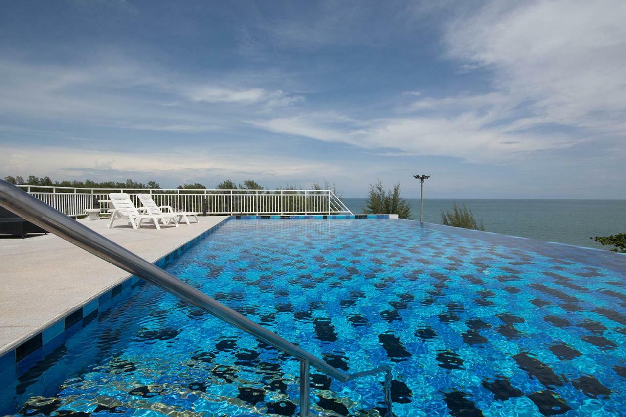 Grandbeach Condo By Malai ラヨーン エクステリア 写真